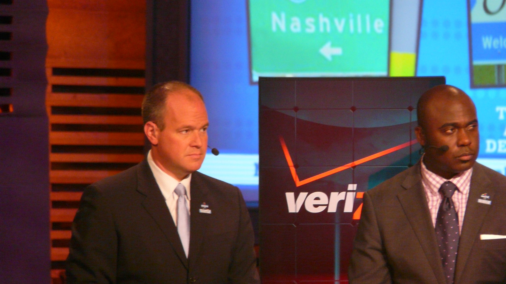 Marshall Faulk seated on an NFL Network set