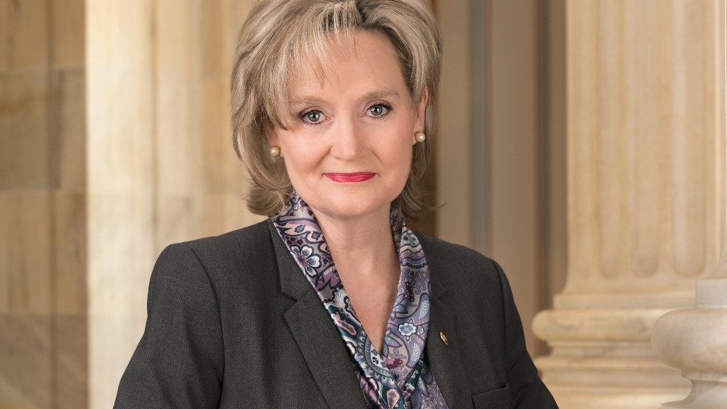 Official portrait of Senator Cindy Hyde Smith in front of marble columns