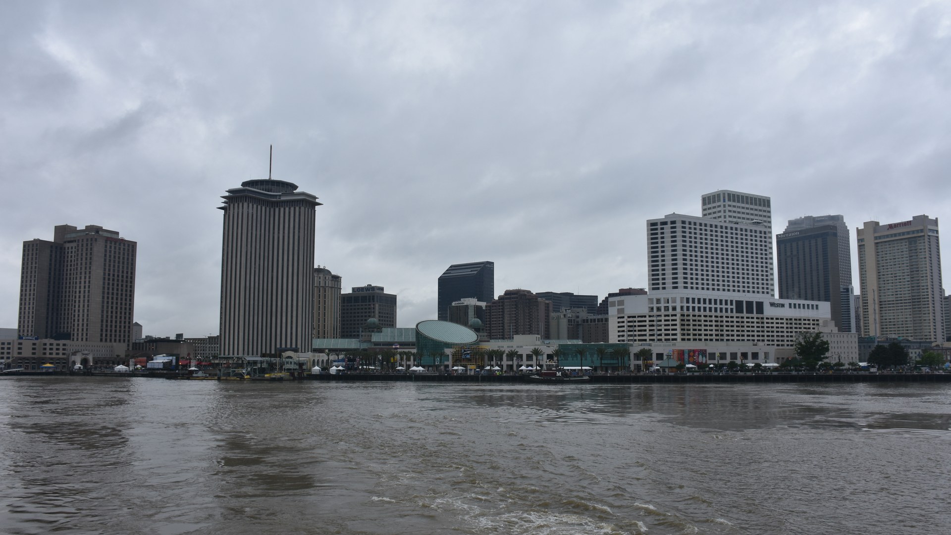 New Orleans skyline seen from across the Mississippi River